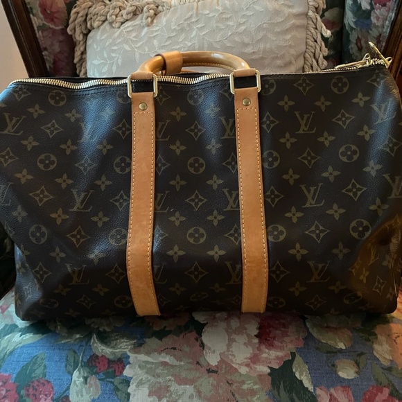 LOUIS VUITTON Monogram Keepall 45 Weekender Bag - Picture 2 of 8